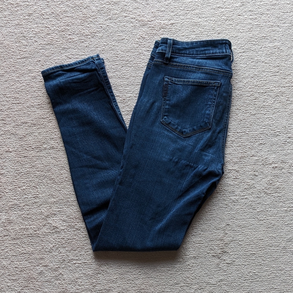 PAIGE skyline skinny mid wash jeans, size 29